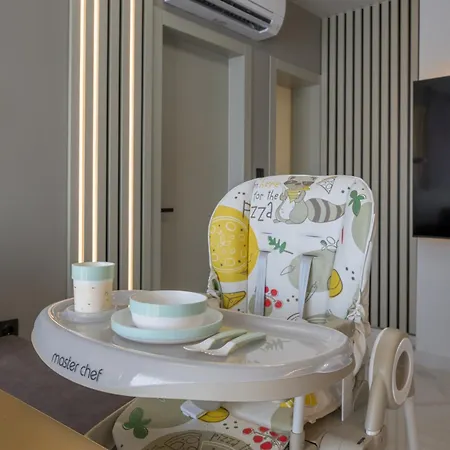 Apartment Sun Above Warna